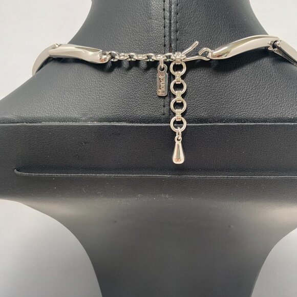 Vintage Monet 1950's Silver-Tone Articulated Bead Chain Collar Necklace 17"L - Picture 5 of 5